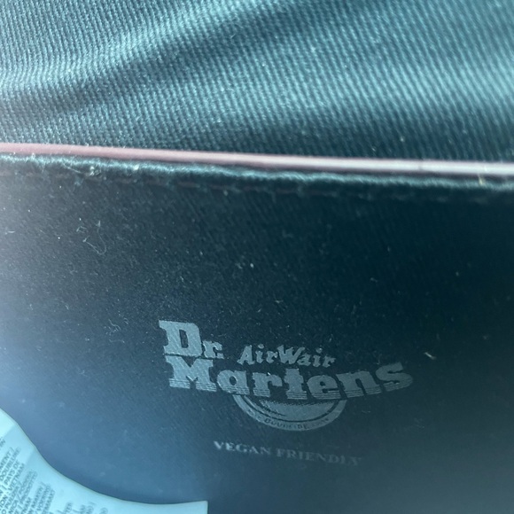 Dr. Martens 5” Oxblood  cross-body bag - Picture 3 of 6